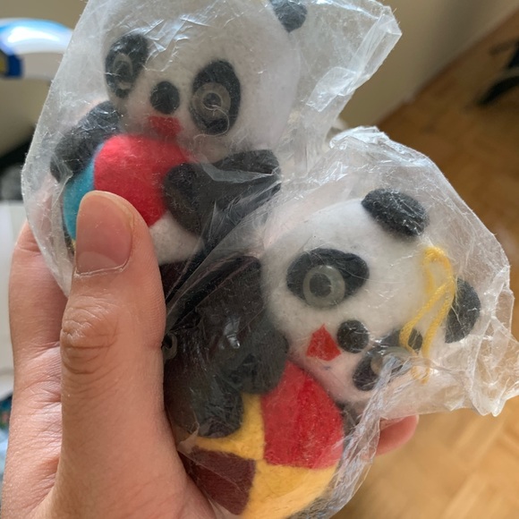 Chinese and Korean souvenirs - Picture 6 of 7